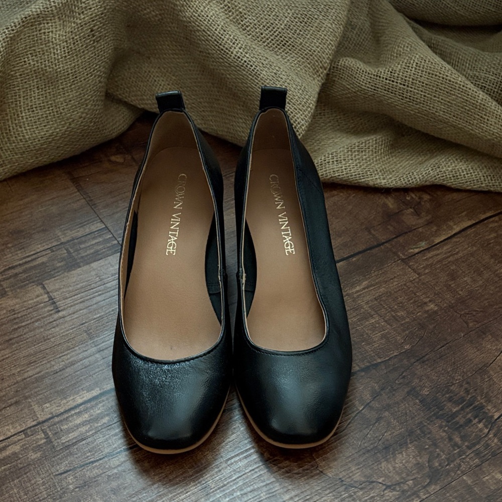 Crown Vintage Chunky Heels